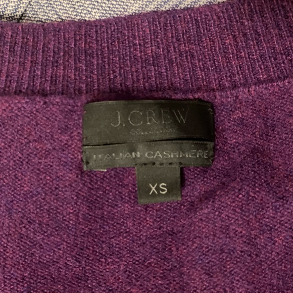J. Crew Italian cashmere classic V-neck sweater - Picture 2 of 2
